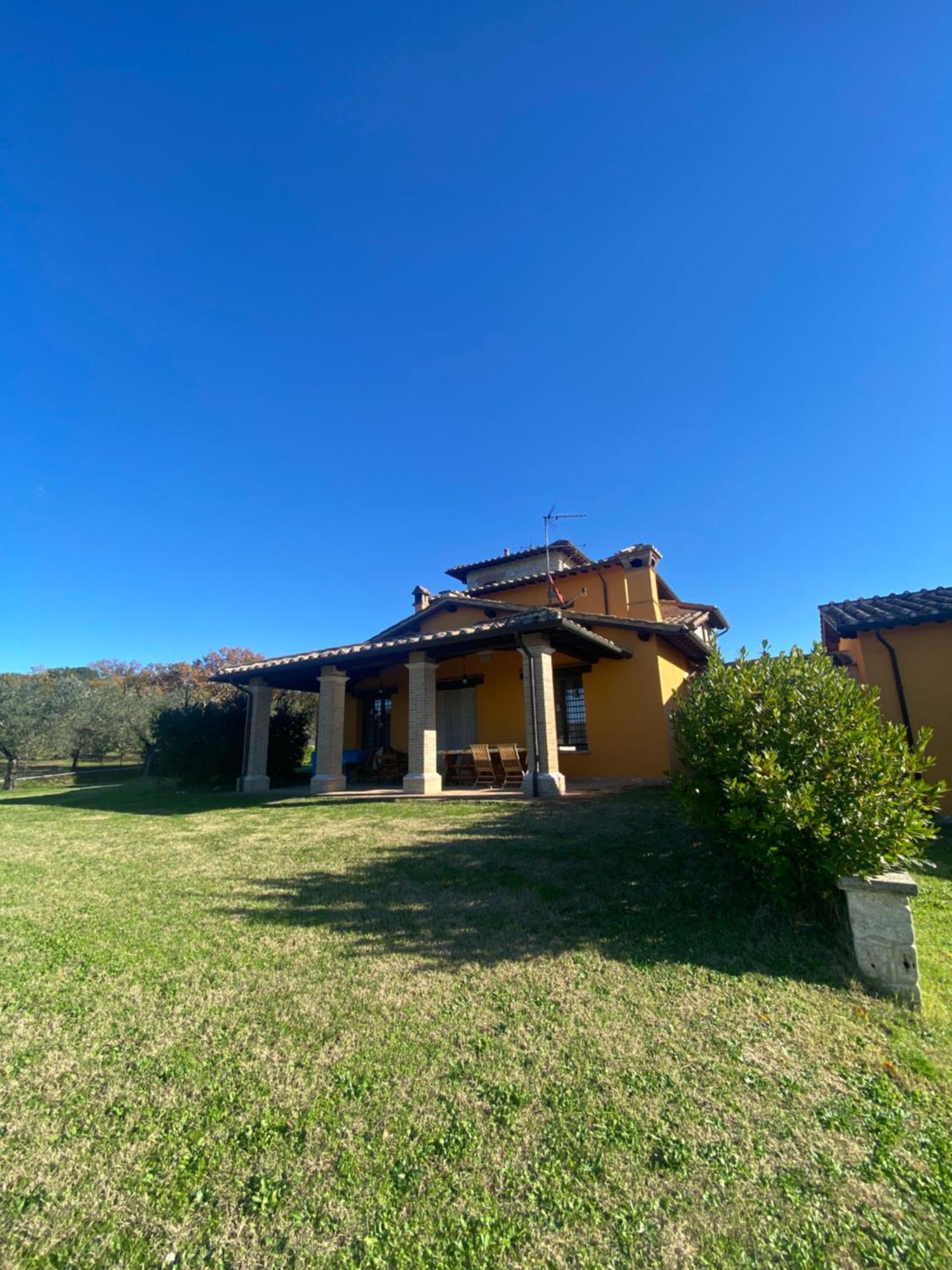 La Casa Di Betta Monte Campano Exterior foto