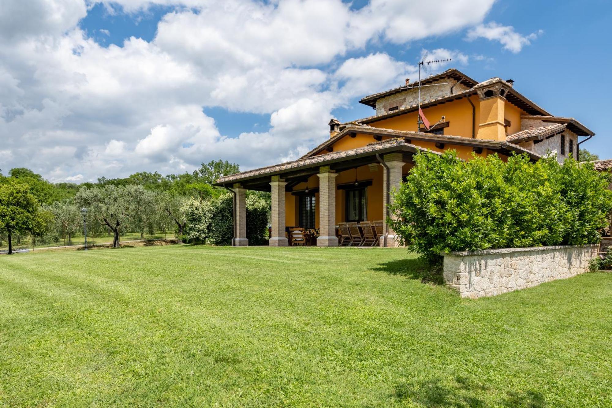 La Casa Di Betta Monte Campano Exterior foto